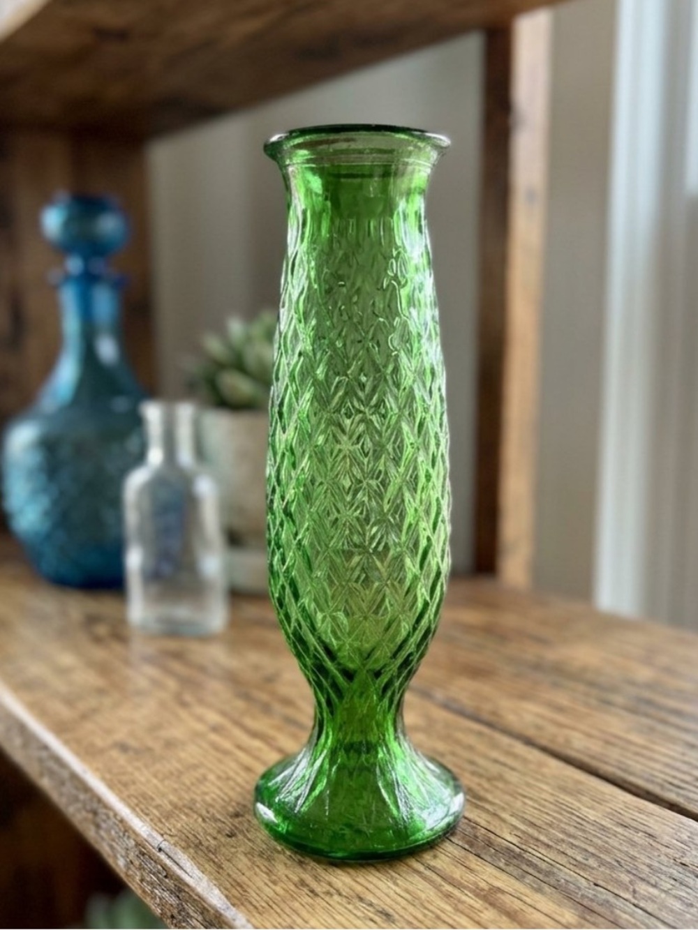 E.O. Brody Company vintage emerald green glass bud vase 
MCM 1960